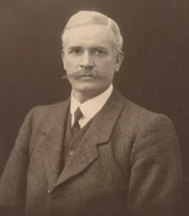 安德鲁・费希尔