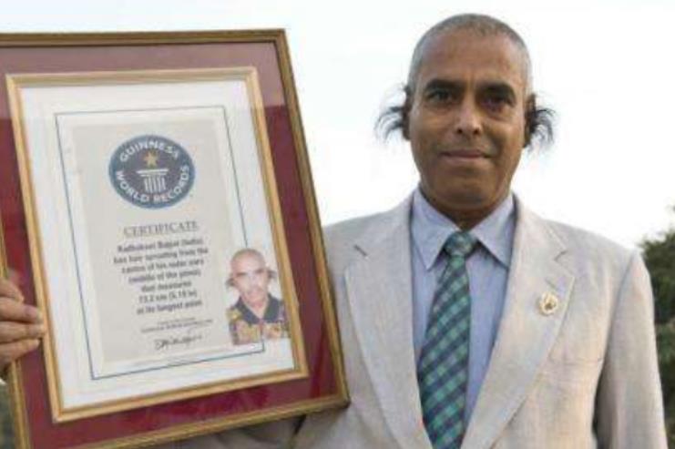 拉罕坎特·拜贾派（Radhakant Bajpai）