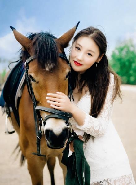 腿腿：真名刘洁