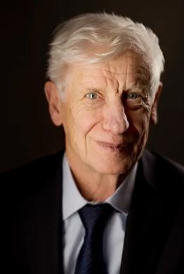 戴维·索利斯（David J. Thouless）