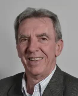 让 - 皮埃尔·索瓦日（Jean - Pierre Sauvage）