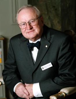 阿尔维德·卡尔森