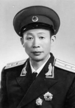 黄友端