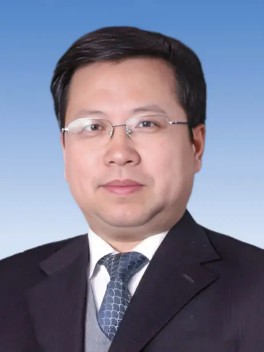 唐立新