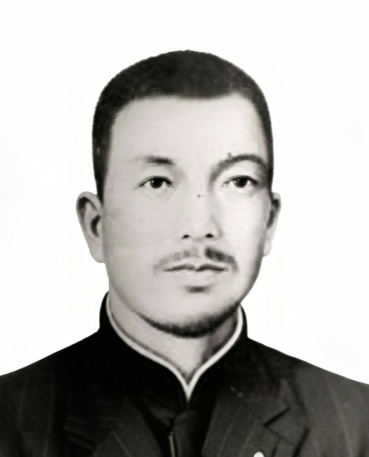 陈百弓