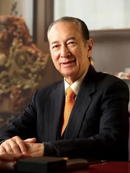 何鸿燊