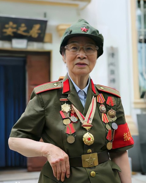 李敏