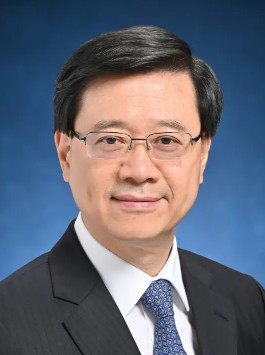 李家超